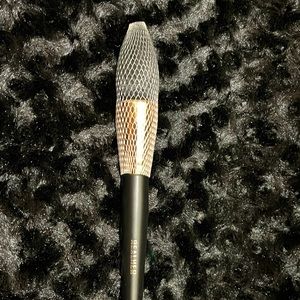 REALHER, "Love What You Do" Brush